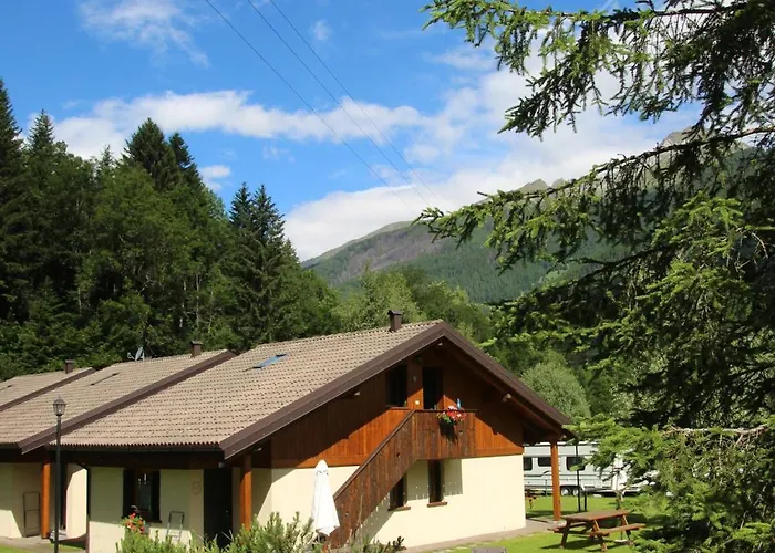 Chalet Presanella